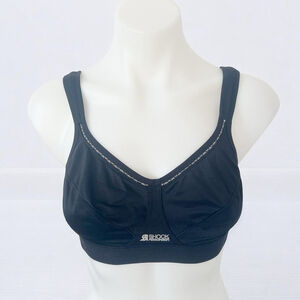 SHOCK ABSORBER ACTIVE CLASSIC SPORTS BRA
Size 36B